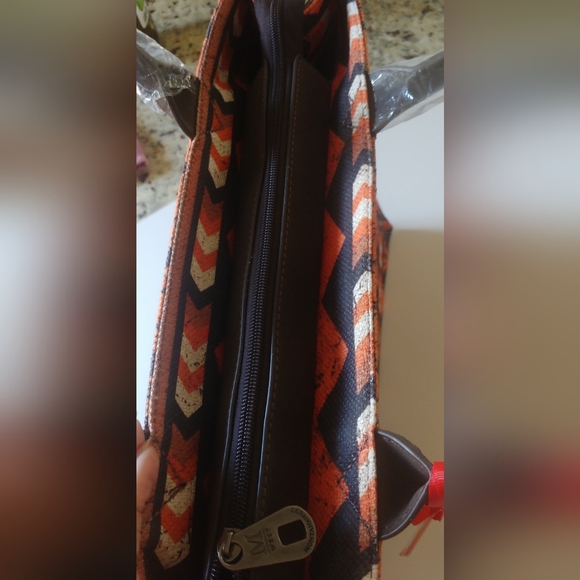 Montana West Vibrant Orange and Brown Tote - Picture 4 of 11
